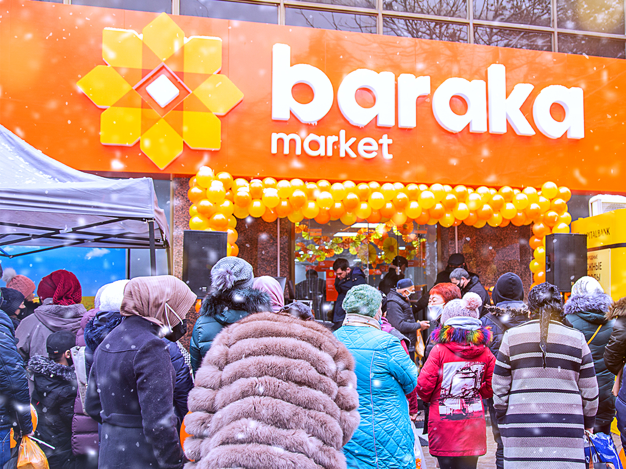 Вышел маркет. Барака Маркет. Baraka Market в Ташкенте. Сеть магазинов ”Baraka”. Магазин в бараке.