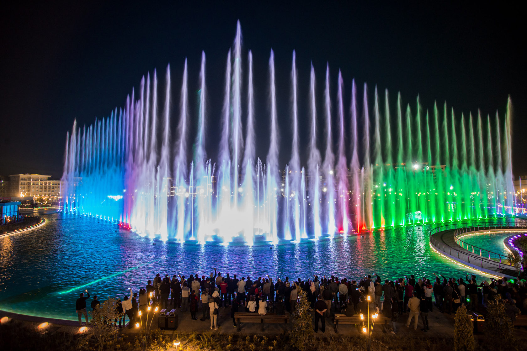 Парк Tashkent City: большой, яркий, необычный