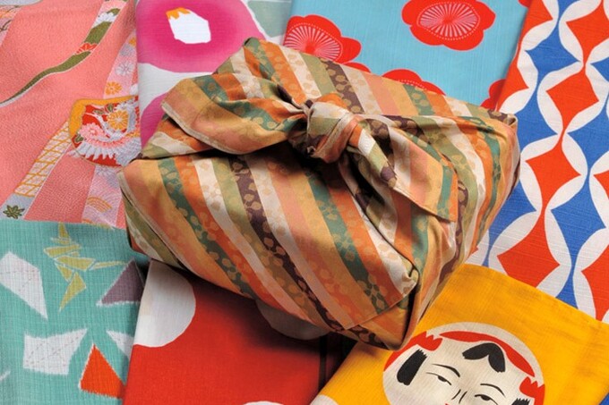 Выставка традиционных японских платков «Фурощики»
