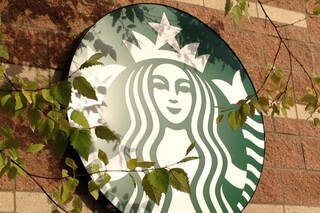 Starbucks запустит собственную киностудию Starbucks Studios