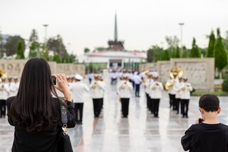 Toshkentda 1000 nafar qiz SMMga bepul oʻqitiladi 